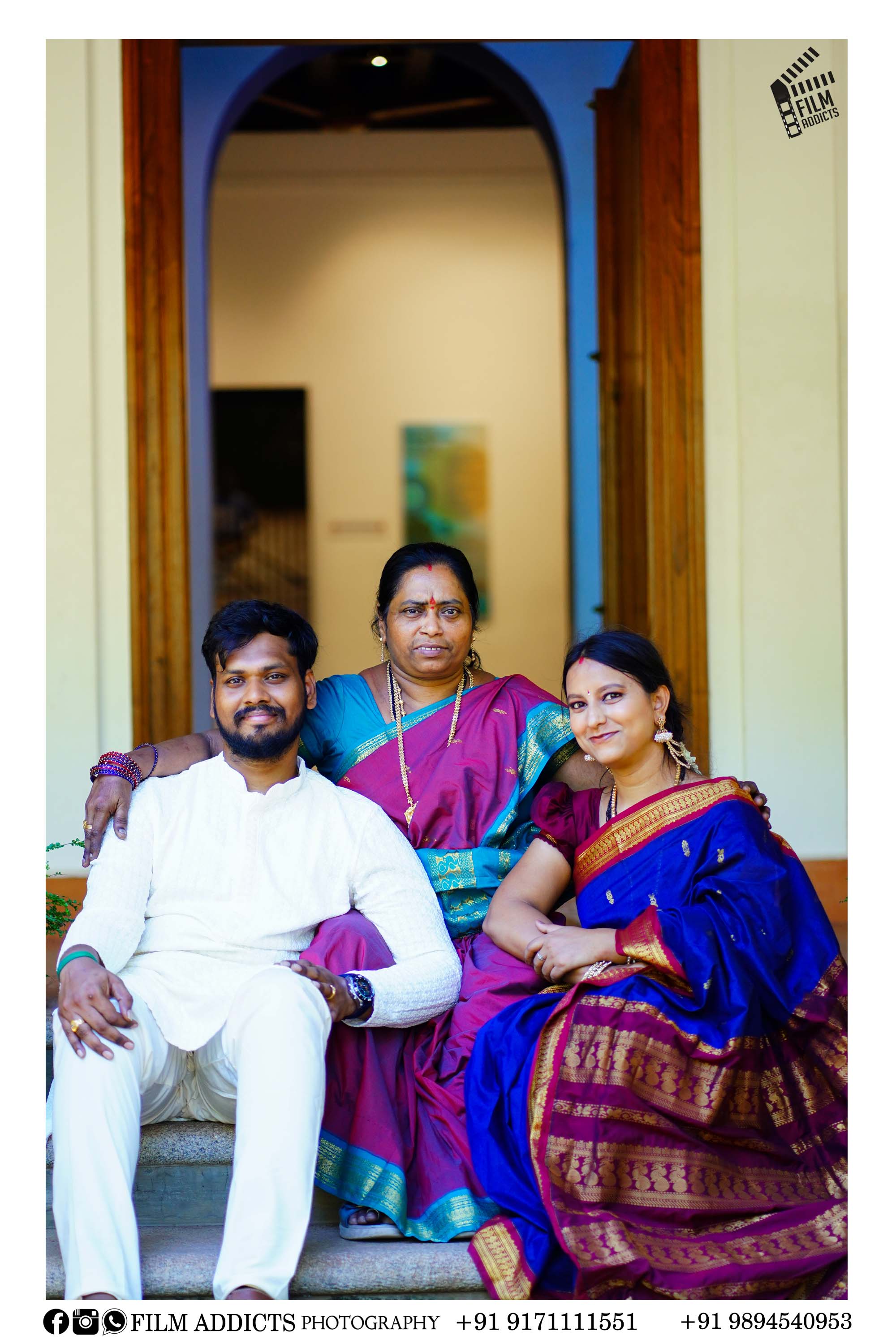 Best outdoor photography in Dindigul by FilmAddicts Photography — professional outdoor couple shoots, pre-wedding photography, and cinematic portraits across Tamil Nadu, Best Outdoor Photographers in Dindigul.